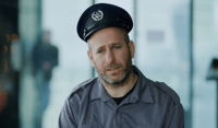 צפו: הפינה החדשה של חנוך דאום ב'ארץ נהדרת' | פרק 1