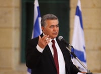 עמיר פרץ