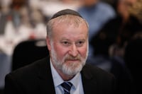 המלחמה הא-סימטרית של מנדלבליט | פרשנות