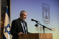 מנדלבליט. טען כי איילה חסון לא ביקשה תגובה