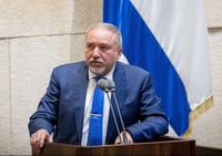 ליברמן קורא לציבור: לא לפעול לפי הנחיות הממשלה