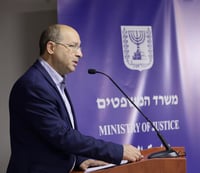 אבי ניסנקורן