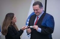 עימות באוצר: ישראל כץ נזף במנכ"לית משרדו