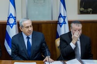 נתניהו מאשים: מנדלבליט מתיר את דם משפחתי
