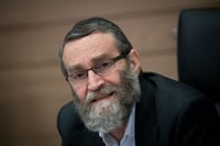 שם סוף לויכוח | גפני חושף: בגלל מי ימינה באופוזיציה