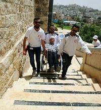 עיכוב בהנגשת המערה: דיון רביעי תוך שנתיים