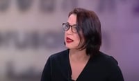 השרה גלית דיסטל: "לא אגיע לטקס, לא אצער הורה"
