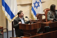 סמוטריץ' על חקירת גרונר: "סתימת פיות לא חוקית"