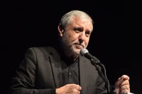 עמית סגל תפס את מאיר כהן על חם