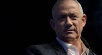 בני גנץ: מנדלבליט בסכנת חיים בגלל הסתה של נתניהו