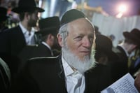 "משי זהב מונשם ומורדם: מעריכים שנגרם נזק"