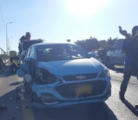 מחבלים יידו אבן לרכב ישראלי, בן 43 נפגע בפניו