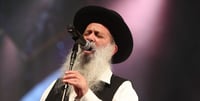 יום אחרי הופעה: הזמר שולי רנד חלה בקורונה