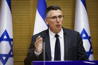 מהלך משמעותי: סער חתם על תקנות חוק החרם