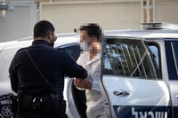 כתב אישום מזעזע: דקר וחתך את אמו עשרות פעמים