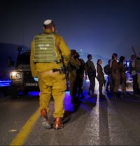 בן 20 נרצח; 2 נוספים פצועים באורח בינוני וקל