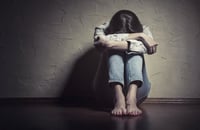 עדויות נגד מורה באולפנה חושפות חשד לעבירות מין