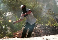 לוחמים חיסלו מחבל בן 16 שיידה בקבוק תבערה