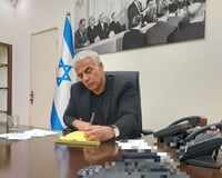 לפיד לראשי רשויות הדרום: ישראל נערכת לכל תרחיש