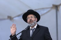 הרב לאו: ראוי להקפיד על סליחות בלי כלי נגינה