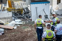 בתוך כשעה: שני פועלי בניין נפצעו באתרי בניה