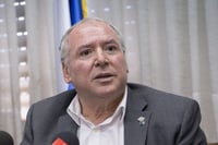 השר החדש אמסלם