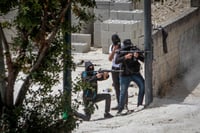 ג'נין: מחבלים ירו מאחורי אמבולנס, רופא נפגע