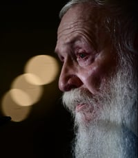 בדרכו האחרונה: הרב דרוקמן הובא למנוחות