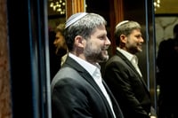 עוד לפני הקמת הממשלה: סמוטריץ' מתקפל מהריבונות