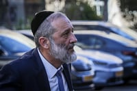 יום הדין: דרעי יקבל את הכרעת הדין של בג"צ בביתו