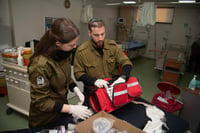 המשלחת הישראלית פתחה בטורקיה בי"ח שננטש. צפו