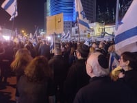 מכתב גלוי לחברותיי ולחבריי מהימין