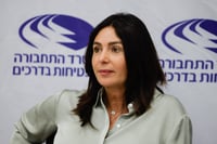 מסתבכת שוב? מירי רגב מגיבה לסערה שעוררה