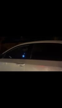 חשד לניסיון חטיפה: ניסו להכניס צעירה לרכב בכוח