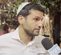 תושב פריז מתאר לסרוגים: "מעשר בלילה יש עוצר"