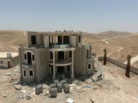 באין מפריע: עיר פלסטינית ענקית נבנית בגוש עציון