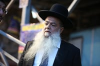 צפו: כך הרב יגאל כהן הגיב לפטירת נכדתו