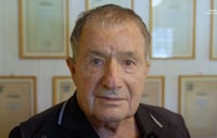 צפו: הטייס שהפיל הכי הרבה מטוסי סילון בעולם