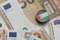 בגלל המלחמה: אירופה משהה את הסיוע לפלסטינים