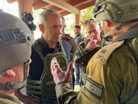 נתניהו ביקר לראשונה מאז פרוץ המלחמה ביישובי העוטף