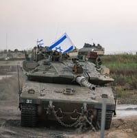 חיזבאללה ירה טיל נ"ט לעבר טנק באביבים; צה"ל תוקף