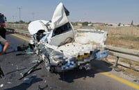 תאונה קטלנית: גבר נהרג מפגיעת משאית בכביש 90