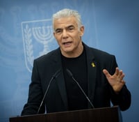 לפיד לא מתנצל: "מחכה להתנצלות של סטרוק"