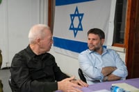 הסיוע יגדל: הבשורה של גלנט וסמוטריץ' למשרתי המילואים