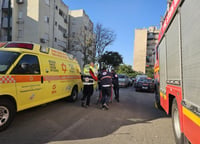 השריפה בקריית אתא: גבר ואישה במצב קשה משאיפת עשן