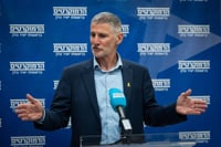 יאיר גולן מגיב לסערה: זו הייתה הכוונה בדבריי