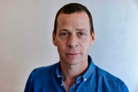 מחוץ לתקשורת: התפקיד החדש של עמית סגל