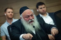 פיצול בקואליציה: גם אגודת ישראל לא יתמכו בחוק של קלנר