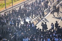 מפת החסימות ועומסי התנועה הצפויים מחר בעקבות שיירות הרכבים