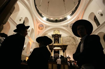 מתחת לפני השטח: מאבק על השליטה ב'חורבה'
